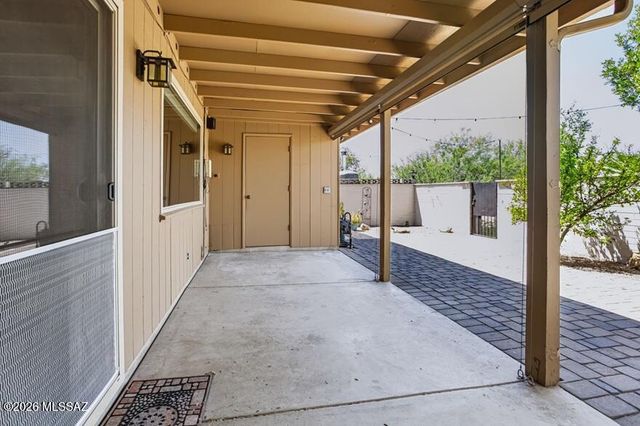 170 E Mountain Morning Drive E, Tucson, AZ 85704