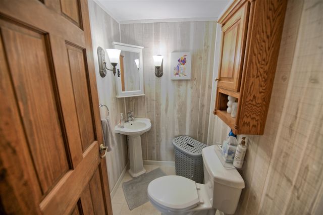 8250 Oneida Road, Grand Ledge, MI 48837