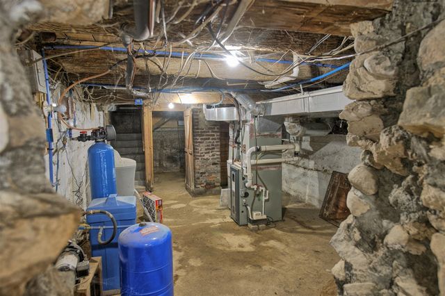 8250 Oneida Road, Grand Ledge, MI 48837