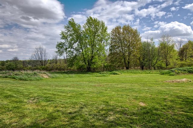 8250 Oneida Road, Grand Ledge, MI 48837