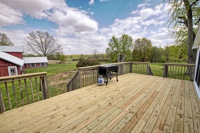 8250 Oneida Road, Grand Ledge, MI 48837