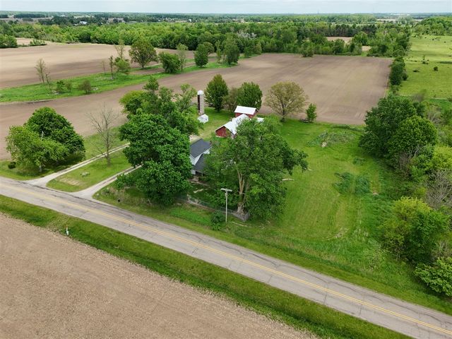 8250 Oneida Road, Grand Ledge, MI 48837
