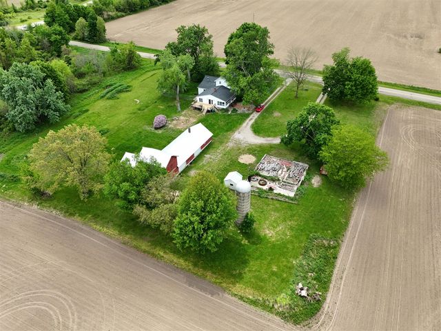 8250 Oneida Road, Grand Ledge, MI 48837