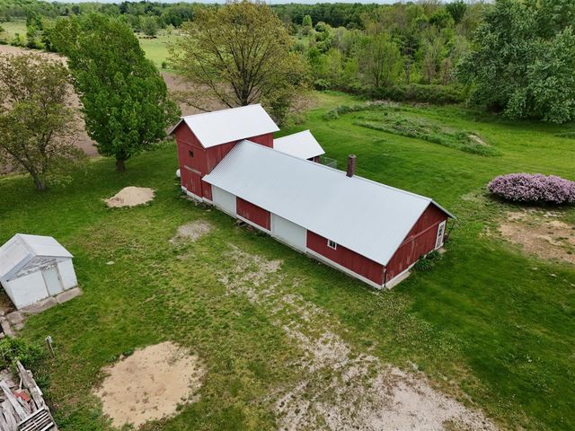 8250 Oneida Road, Grand Ledge, MI 48837