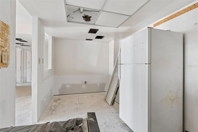 400 ISLAND WAY 211, Clearwater Beach, FL 33767