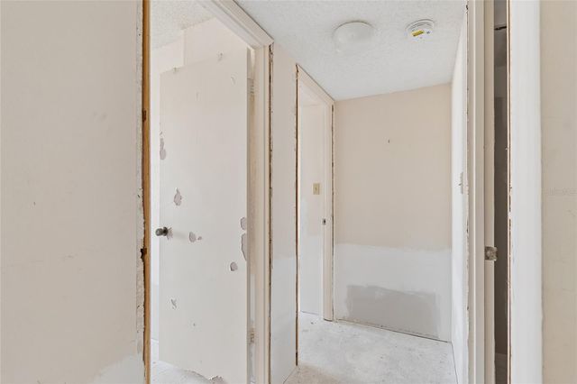 400 ISLAND WAY 211, Clearwater Beach, FL 33767
