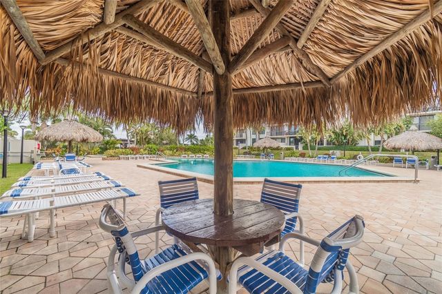 400 ISLAND WAY 211, Clearwater Beach, FL 33767