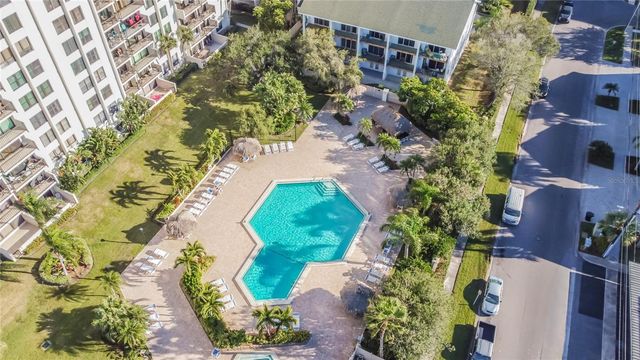 400 ISLAND WAY 211, Clearwater Beach, FL 33767
