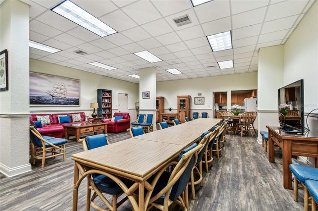 400 ISLAND WAY 211, Clearwater Beach, FL 33767