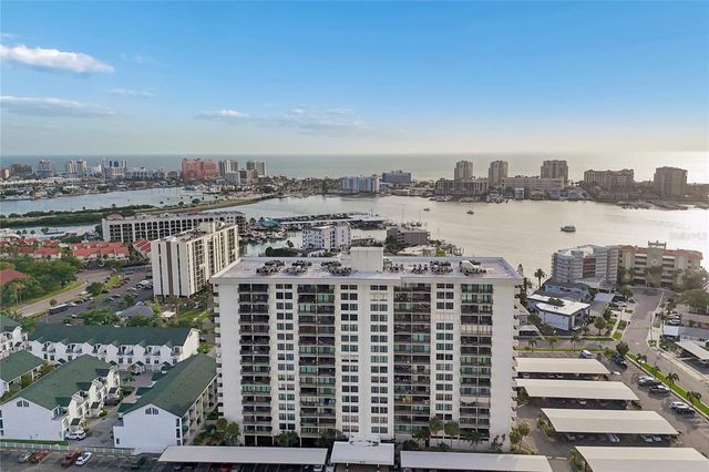 400 ISLAND WAY 211, Clearwater Beach, FL 33767