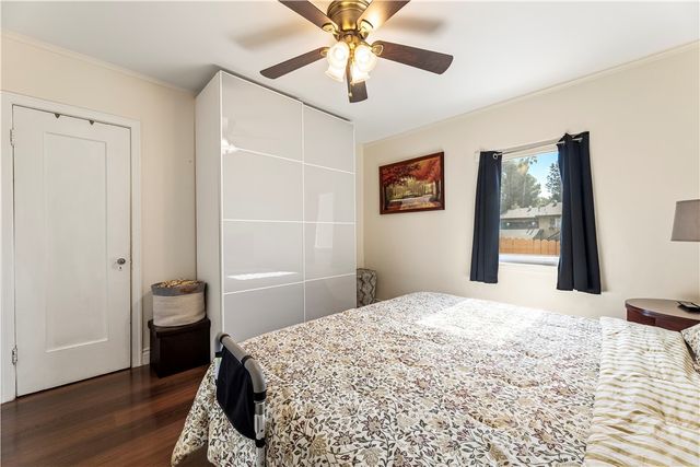 2389 Mayfield Avenue, Montrose, CA 91020