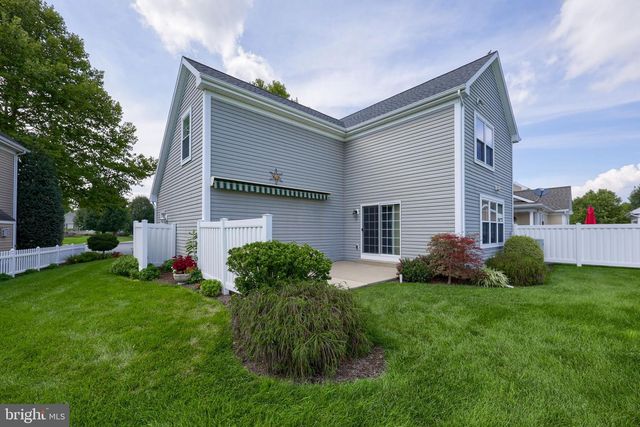 524 THORNBERRY LN, Lititz, PA 17543