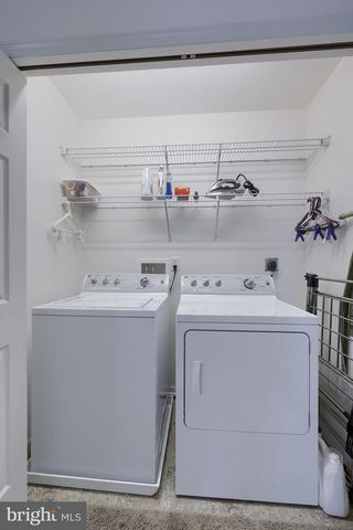 524 THORNBERRY LN, Lititz, PA 17543