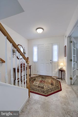 524 THORNBERRY LN, Lititz, PA 17543
