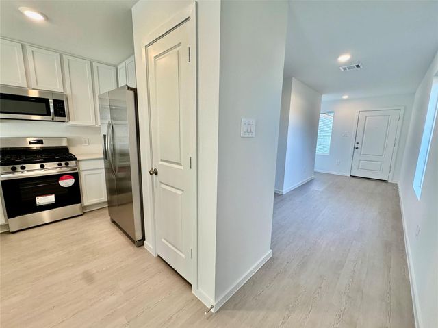 16615 Trembling Aspen Lane, New Caney, TX 77357