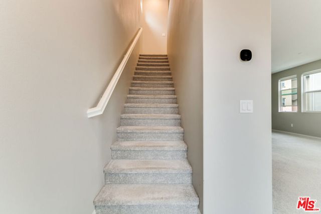 713 Daniel Freeman Circle, Inglewood, CA 90301