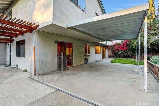 705 Hemlock Court, Redlands, CA 92374