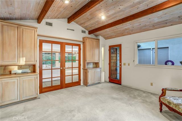 705 Hemlock Court, Redlands, CA 92374