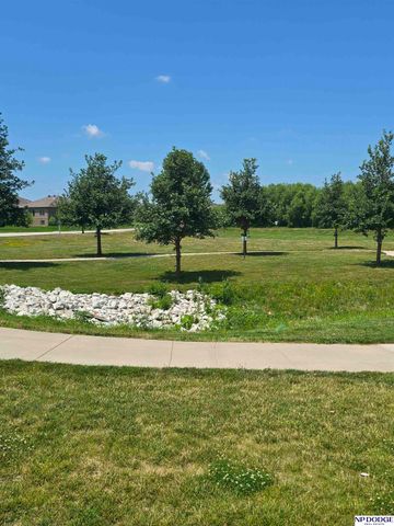 21101 Butler Avenue, Elkhorn, NE 68022