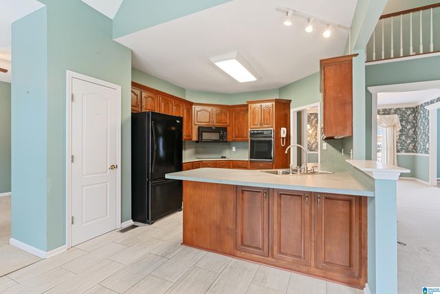 6013 SILVER LAKE CIRCLE, Pinson, AL 35126