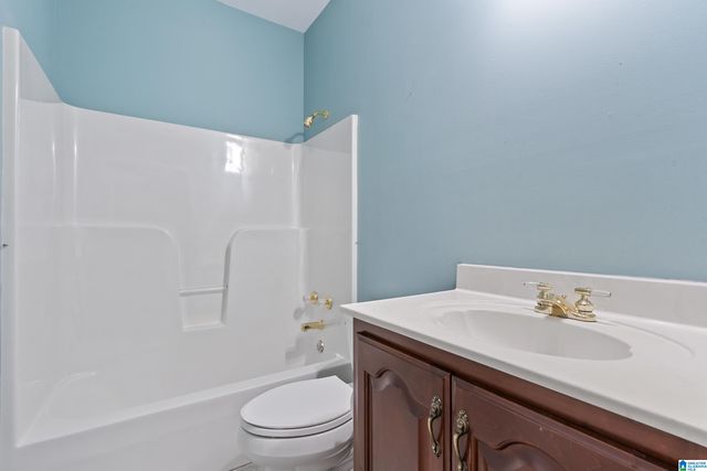 6013 SILVER LAKE CIRCLE, Pinson, AL 35126