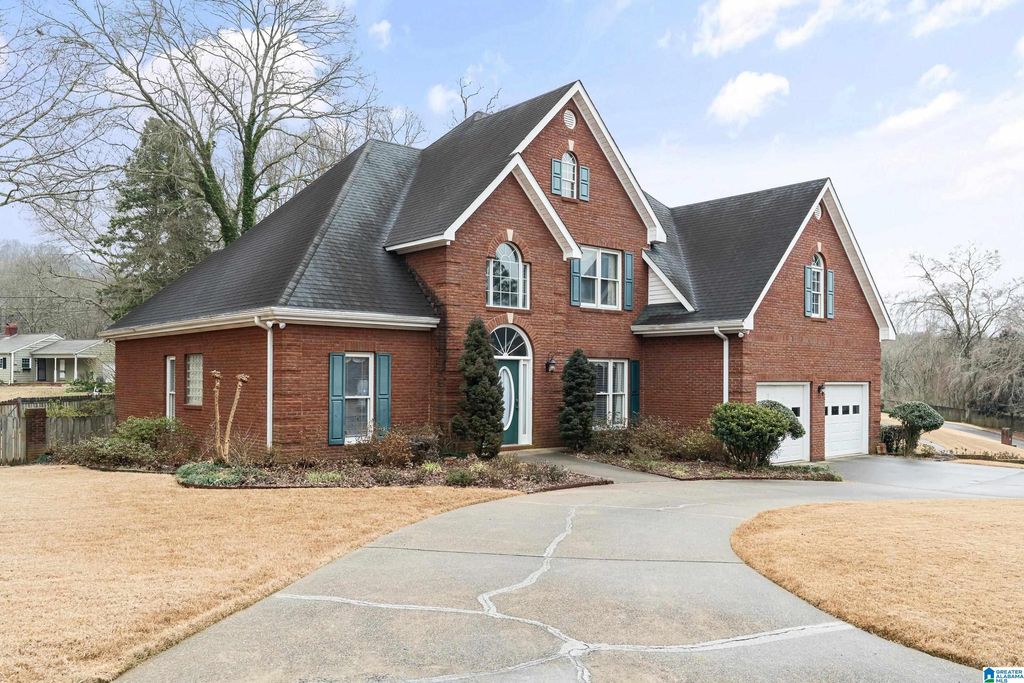 6013 SILVER LAKE CIRCLE, Pinson, AL 35126