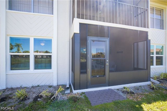 16007 Davis RD 713, Fort Myers, FL 33908