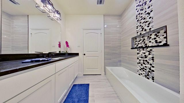 1165 Deerfield Drive, Wills Point, TX 75169