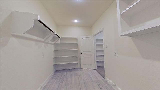 1165 Deerfield Drive, Wills Point, TX 75169