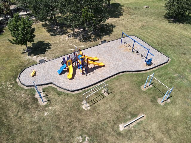 1165 Deerfield Drive, Wills Point, TX 75169