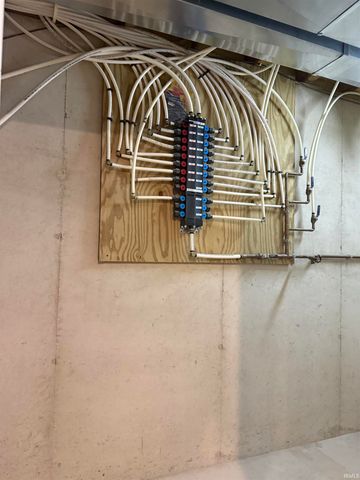 1777 Chickory Lane, Rochester, IN 46975