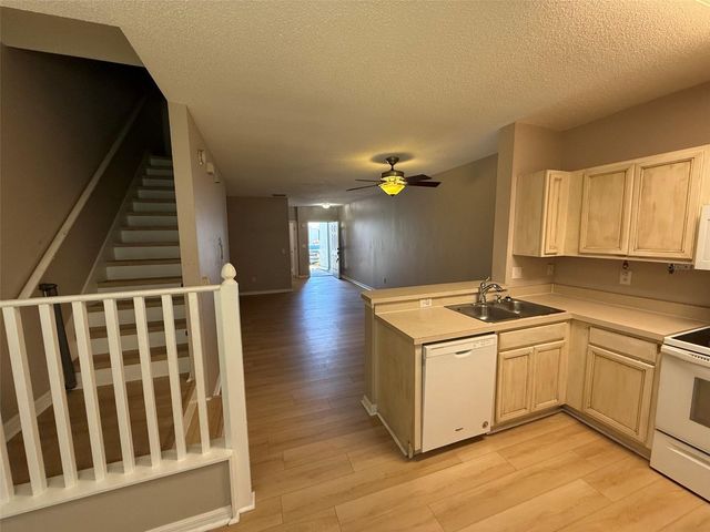 6030 OSPREY LAKE CIRCLE, Riverview, FL 33578