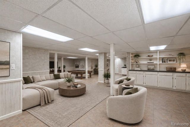 5460 Walnut Knoll Court, West Bloomfield, MI 48323