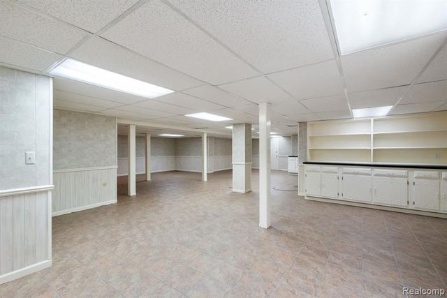 5460 Walnut Knoll Court, West Bloomfield, MI 48323