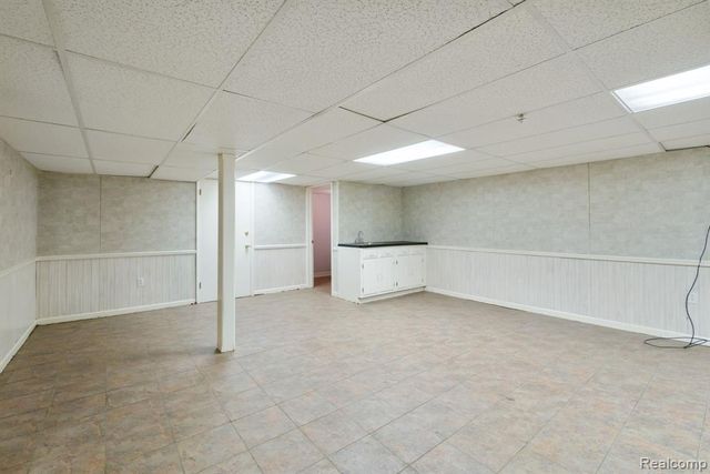 5460 Walnut Knoll Court, West Bloomfield, MI 48323