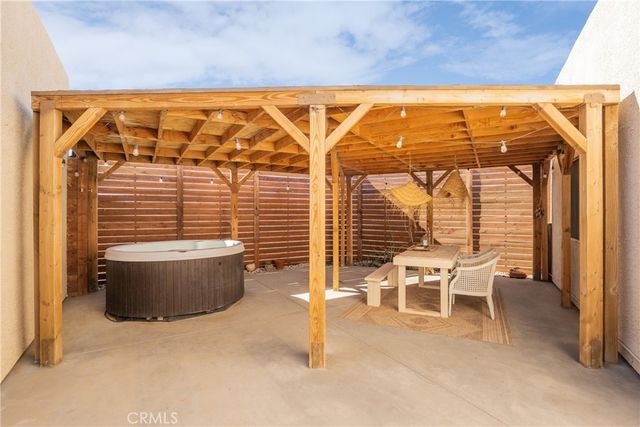 1388 Fortuna Avenue, Landers, CA 92285