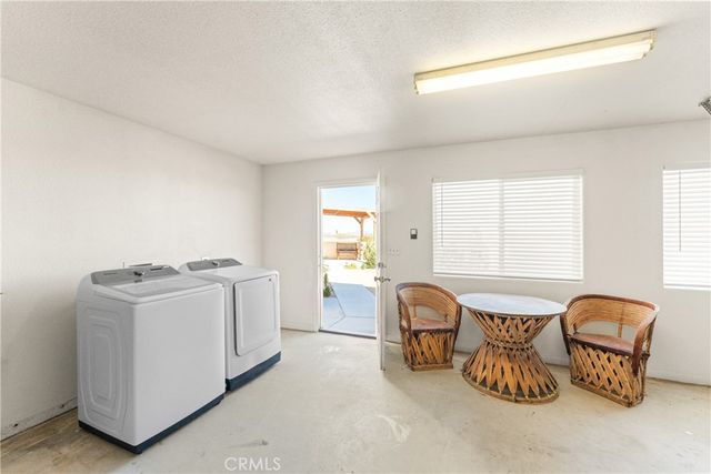 1388 Fortuna Avenue, Landers, CA 92285