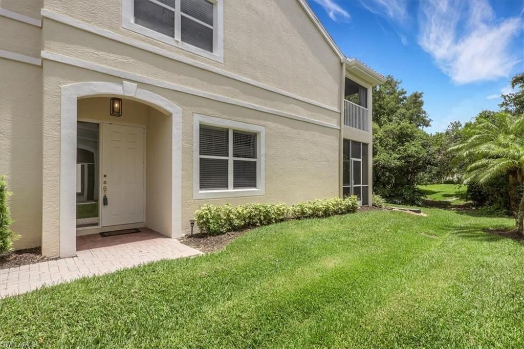 890 Eastham WAY Q102, NAPLES, FL 34104 — exterior