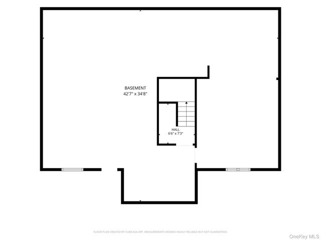 6 Mastro Road, Calverton, NY 11933