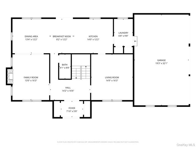 6 Mastro Road, Calverton, NY 11933