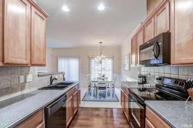 708 Mardonie Reach Lane, Cary, NC 27519