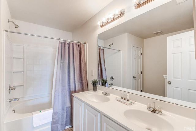 708 Mardonie Reach Lane, Cary, NC 27519