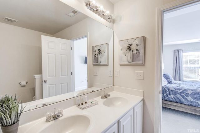 708 Mardonie Reach Lane, Cary, NC 27519