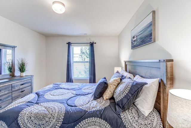 708 Mardonie Reach Lane, Cary, NC 27519