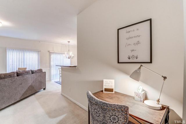 708 Mardonie Reach Lane, Cary, NC 27519