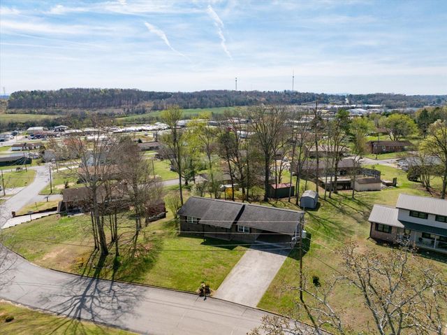 2429 Cindy Street, Athens, TN 37303