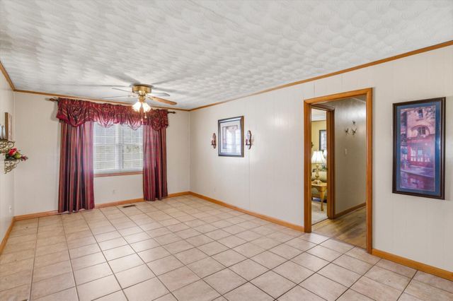 2429 Cindy Street, Athens, TN 37303