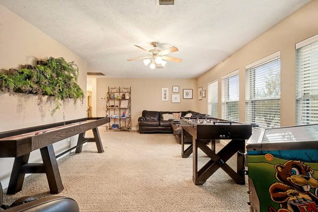 2121 Quiet Falls Lane, League City, TX 77573