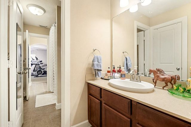 2121 Quiet Falls Lane, League City, TX 77573