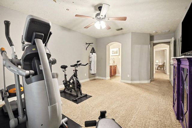 2121 Quiet Falls Lane, League City, TX 77573